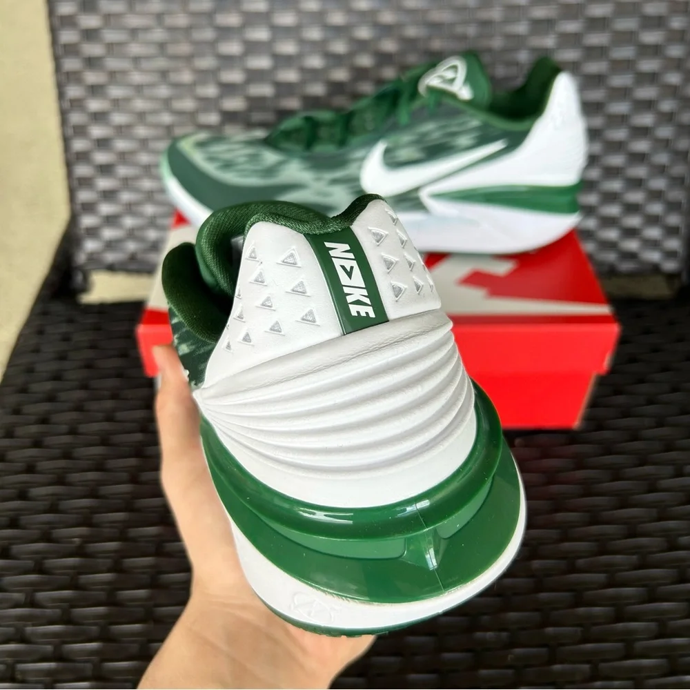 NIKE AIR ZOOM GT CUT 2 TB PROMO GORGE GREEN Size 14 - Picture 3 of 5